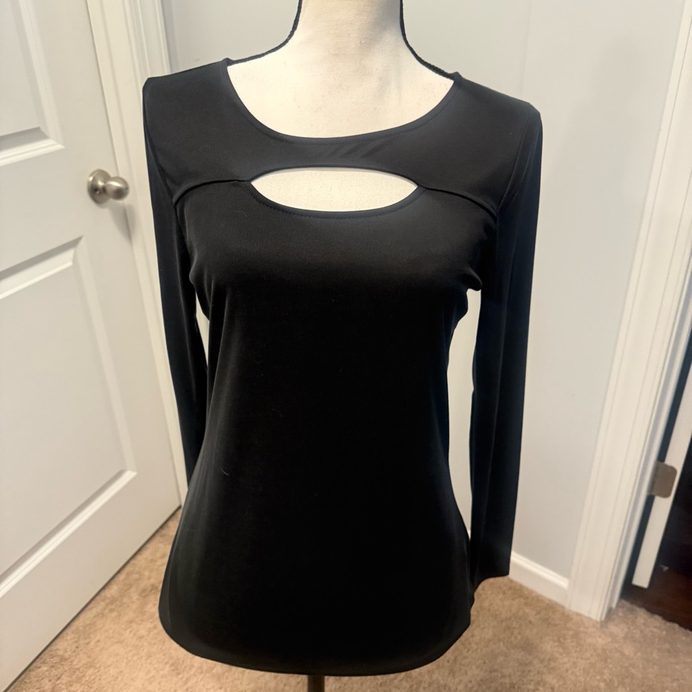 Green Envelope LA Black Keyhole Long Sleeve Top XS NWOT